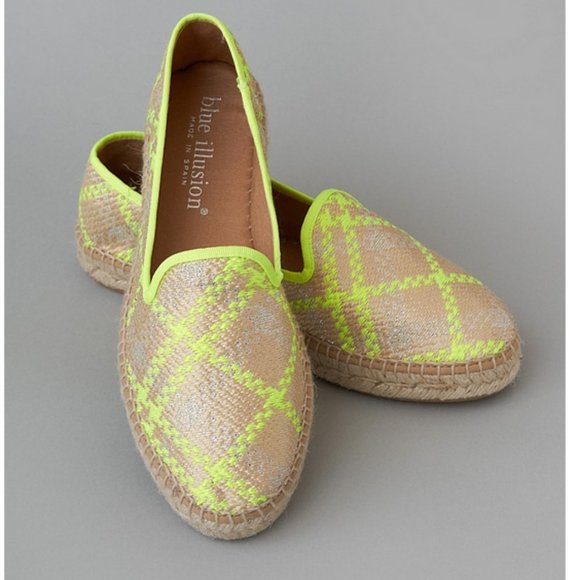 Gold Espadrilles - Picture 11 of 12